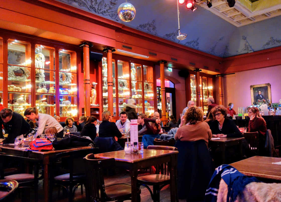 Winkel van Sinkel De Winkel van Sinkel: een zaak met allure in Utrecht