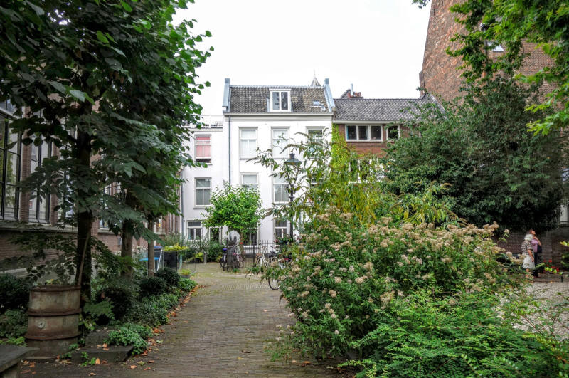 Abraham Dolehof, Utrecht Beeld van het Abraham Dolehof, onderdeel van de Steegjestocht Utrecht